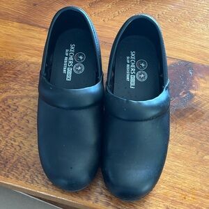 Skechers Black Slip-On Clogs